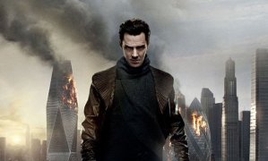 Benedict_Cumberbatch_blows_up_the_Gherkin_in_new_Star_Trek_Into_Darkness_poster